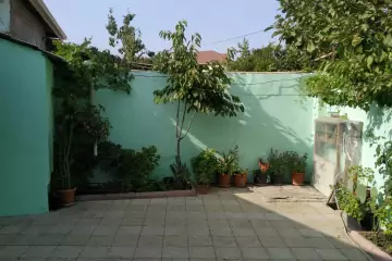 Satılır Həyət Evi əmircanda