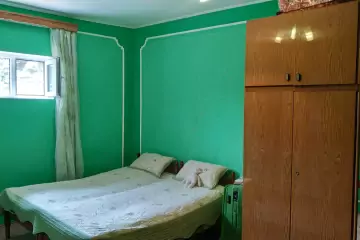 Satılır Həyət Evi əmircanda