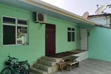 Satılır Həyət Evi əmircanda