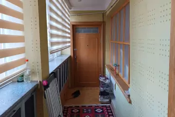 Satılır Köhnə Tikili Elmler Akademiyasıda