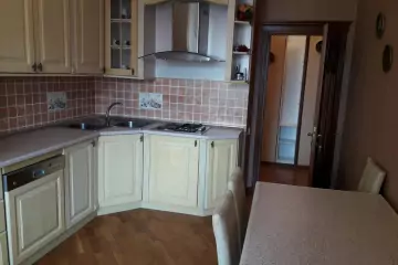 Aylıq Kirayə Yeni Tikili Ağ şəhər Kompleksində