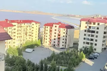 Satılır Yeni Tikili Masazırda