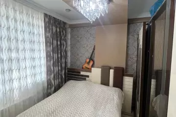 Satılır Yeni Tikili Masazırda