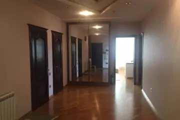 Aylıq Kirayə Yeni Tikili 28 May Metrosu ətrafında