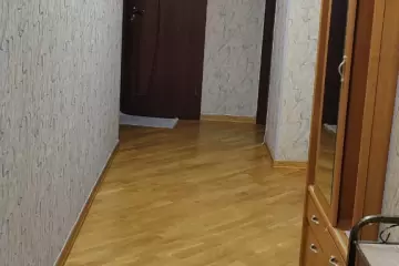 Satılır Yeni Tikili Heydər əliyev Mərkəzində