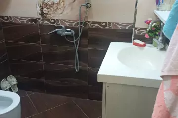 Satılır Yeni Tikili Masazırda