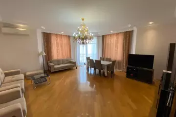 Aylıq Kirayə Yeni Tikili Elmler Akademiyasıda