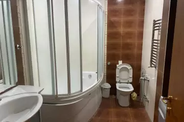 Aylıq Kirayə Yeni Tikili 28 May Metrosu ətrafında