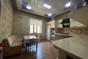 Satılır Həyət Evi Dədə Qorqudda