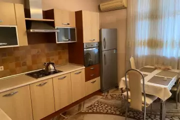 Aylıq Kirayə Yeni Tikili 28 May Metrosu ətrafında