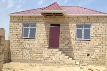 Satılır Həyət Evi Masazırda