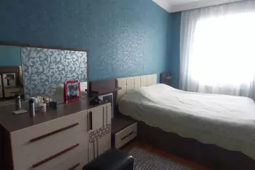 Satılır Həyət Evi Bakıxanovda