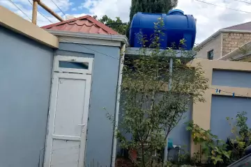 Satılır Həyət Evi Bakıxanovda