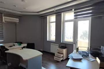 Satılır Obyekt Badamdarda