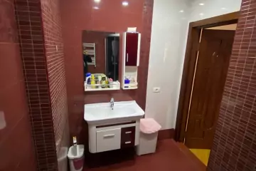 Aylıq Kirayə Yeni Tikili Elmler Akademiyasıda