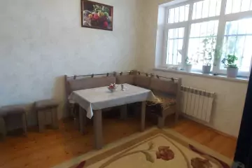 Satılır Həyət Evi Bakıxanovda