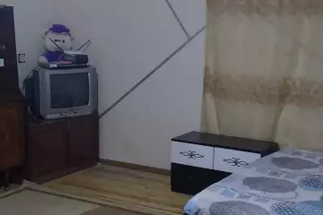 Aylıq Kirayə Həyət Evi Hacı Zeynalabdin Qəsəbəsində