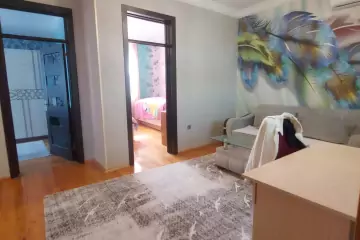 Satılır Həyət Evi Bakıxanovda