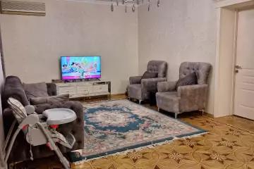 Satılır Həyət Evi Bakıxanovda