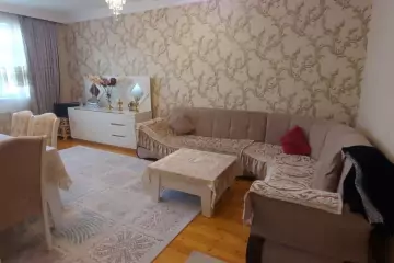 Satılır Həyət Evi Bakıxanovda