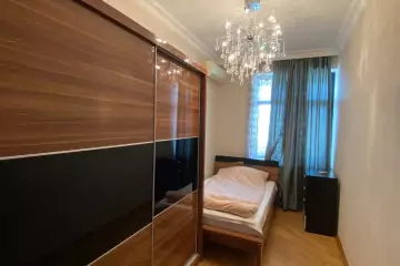 Aylıq Kirayə Yeni Tikili Elmler Akademiyasıda