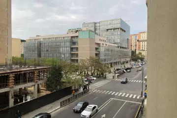 Aylıq Kirayə Yeni Tikili 28 May Metrosu ətrafında