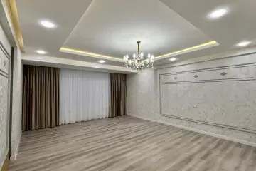 Satılır Yeni Tikili 8-ci Kilometrdə