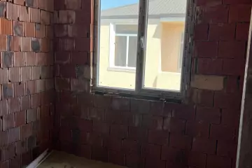 Satılır Köhnə Tikili Binəqədidə