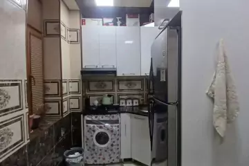Satılır Yeni Tikili Masazırda