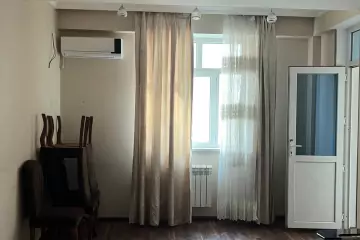 Satılır Yeni Tikili Qələbə Residence Yaşayış Kompleksida