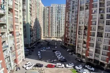 Satılır Yeni Tikili Heydər əliyev Mərkəzində 