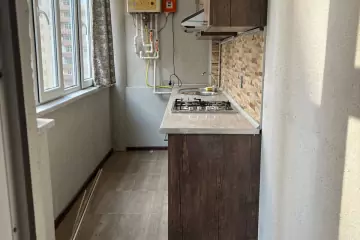 Satılır Yeni Tikili Qələbə Residence Yaşayış Kompleksida