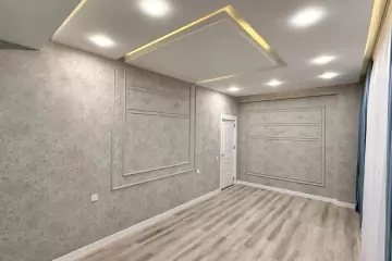 Satılır Yeni Tikili 8-ci Kilometrdə
