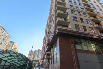 Satılır Yeni Tikili Qələbə Residence Yaşayış Kompleksida