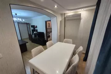Satılır Köhnə Tikili 30-cu Məhəllədə