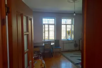 Satılır Bağ Evi Novxanıda