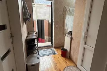 Satılır Həyət Evi Bakıda