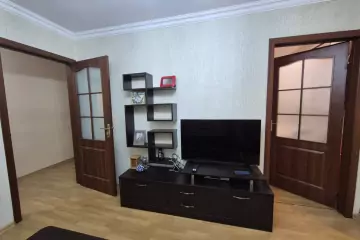 Satılır Köhnə Tikili 30-cu Məhəllədə