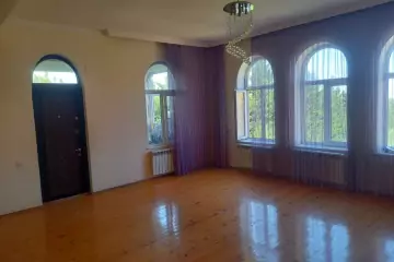 Satılır Bağ Evi Novxanıda