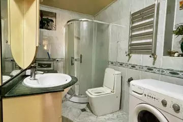 Satılır Yeni Tikili 28 May Metrosu ətrafında
