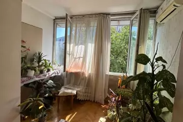 Satılır Köhnə Tikili İzmir Parkı