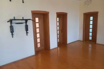 Satılır Bağ Evi Novxanıda