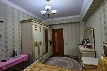 Satılır Yeni Tikili Xalqlar Dostluğuda