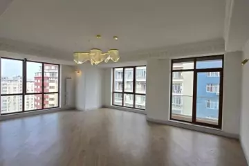 Satılır Yeni Tikili Nəsimi Bazarında