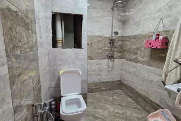 Satılır Köhnə Tikili Ukraniya Dairəsida