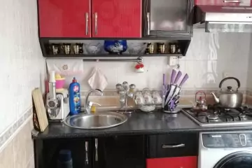 Satılır Köhnə Tikili Beşmərtəbədə