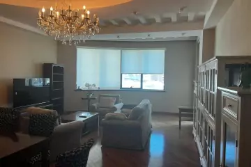 Aylıq Kirayə Yeni Tikili Mərkəzdə
