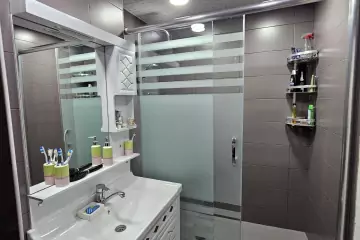 Satılır Yeni Tikili Ukraniya Dairəsida