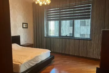 Aylıq Kirayə Yeni Tikili Mərkəzdə