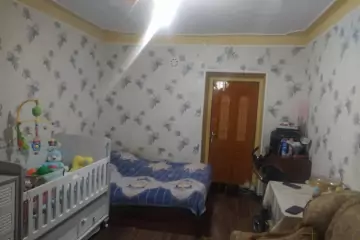Satılır Köhnə Tikili Bakıxanovda